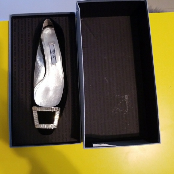 Prada shoes - Picture 6 of 8